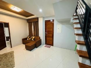 Ciudad Esperanza near Airport Elegant Full house Vacation rental in Davao City