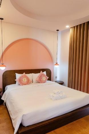 Villa VIP, Golf, lâu đài 10 phòng sang trọng. Vacation rental in Hoa Hai