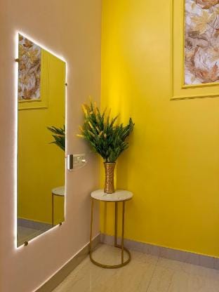 Gharaana-2BHK Apartment (10 min away from Mandir) Vacation rental in Uttar Pradesh