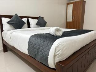 Bbr Holiday Residency Vacation rental in Ooty