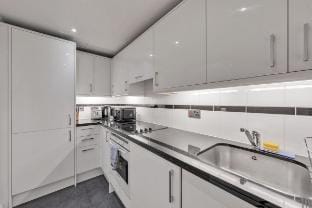 Modern Elegant Flat in Central London Vacation rental in City of Westminster