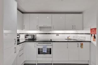 Modern Elegant Flat in Central London Vacation rental in City of Westminster