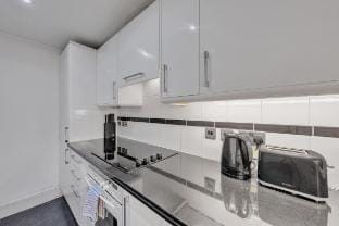 Sophisticated Mayfair Central London Base Vacation rental in City of Westminster