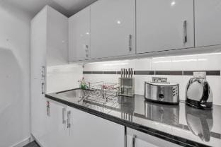 A Premium Mayfair Apartment Vacation rental in City of Westminster