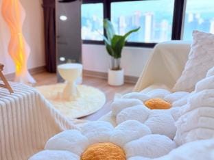 MegaGather 14Pax 4BR Big Group@ M Vertica E.48.03 Vacation rental in Federal Territory of Kuala Lumpur