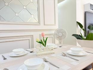 Signature 4R 12 Pax KL City @ M Vertica E.06.04 Vacation rental in Federal Territory of Kuala Lumpur