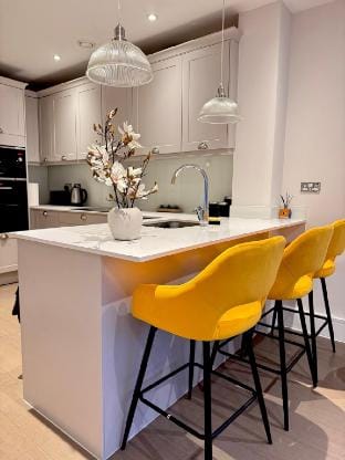Beautifully furnished 2BD Appt Vacation rental in Reading
