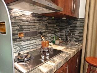 Adya Residence 1st floor with Ac Vacation rental in Hikkaduwa