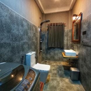 Adya residence hikkaduwa with Ac Vacation rental in Hikkaduwa