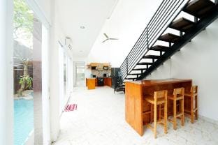 3BR Luxury Private Pool Villa near Mertasari Beach Vacation rental in Denpasar