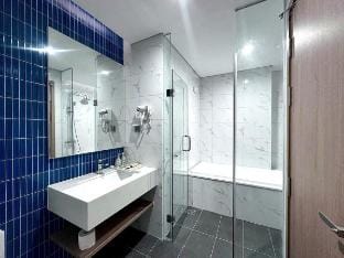 2 Bedroom Apartment, Airy, Beautiful, Cheap Vacation rental in Vietnam