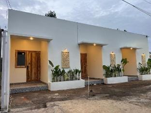 New Guest House Minutes from Dreamland Beach 2 Vacation rental in Bali