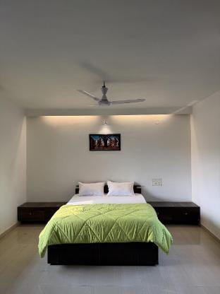 AH @Casa Lehry-4bhk-Pool-Jacuzzi-Outdoor Games-Veg Vacation rental in Lonavla