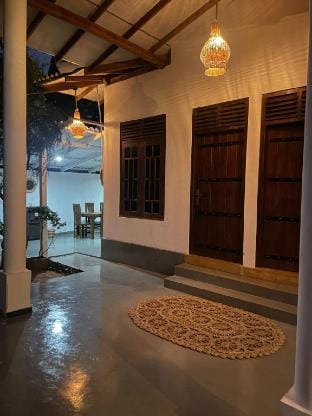 Livy Surf House Vacation rental in Southern Province