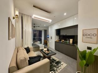 The Riviera | 38th Floor | River View Apartment Vacation rental in Noida