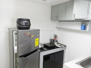 2-Storey3BRApt near ClarkAirport Vacation rental in Angeles