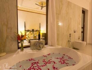 Devraj Villa- 6 BHK with pool I Mountain View Vacation rental in Rajasthan