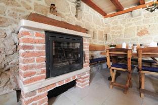 Stone House in Makarska with Pool  Mountain View Vacation rental in Split-Dalmatia County