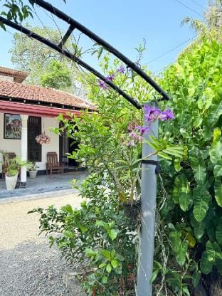 3BR Villa with AC | Walk to Kabalana Surf Beach Vacation rental in Ahangama