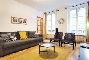 2BR Apartment in Paris Center/Elevator/60m2/Marais Vacation rental in Paris