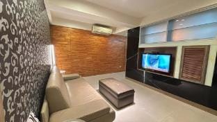 101 |Family Room | 3 Bedrooms, 2 Bathrooms | One airport transfer included with a 3-night stay Vacation rental in Taipei City