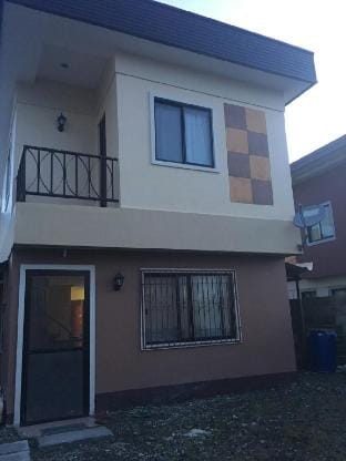 Pines Mansion II; 10 guests or more Vacation rental in Caraga
