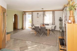 dastraunseehaus - Direkter Seezugang Vacation rental in Altmünster