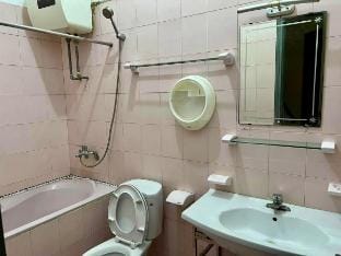 French antique villa with a corner lot of 65m2 Vacation rental in Hanoi