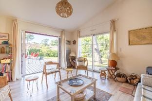 Villa familiale à 3 min de la plage - Jardin privé Vacation rental in Arcachon