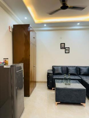 “Elfin luxe Homes”1 BHK flat Vacation rental in New Delhi