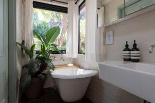 The Anchorage - 300 m from the beach Vacation rental in Perth