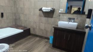 The Village Courtyard, Agra  Farm Stay in Uttar Pradesh
