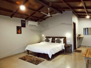 Entire Farm house with staff & chef Jim Corbett Farm Stay in Uttarakhand