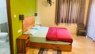 Pale's Place Bed and Breakfast in Ella