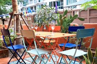 Dar Wafa Riad, Restaurant and Hamam Bed and Breakfast in Bangkok