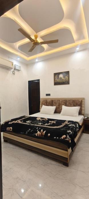 Mansi guest house , near ram mandir , ayodhya dham Vacation rental in Uttar Pradesh