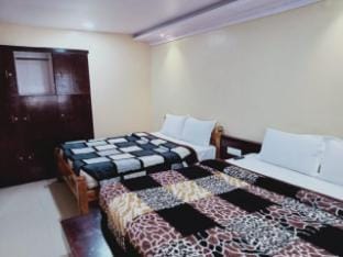 Runs Residency  Hotel in Ooty