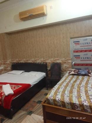Maa Annapurna grand guests house  Hotel in Varanasi