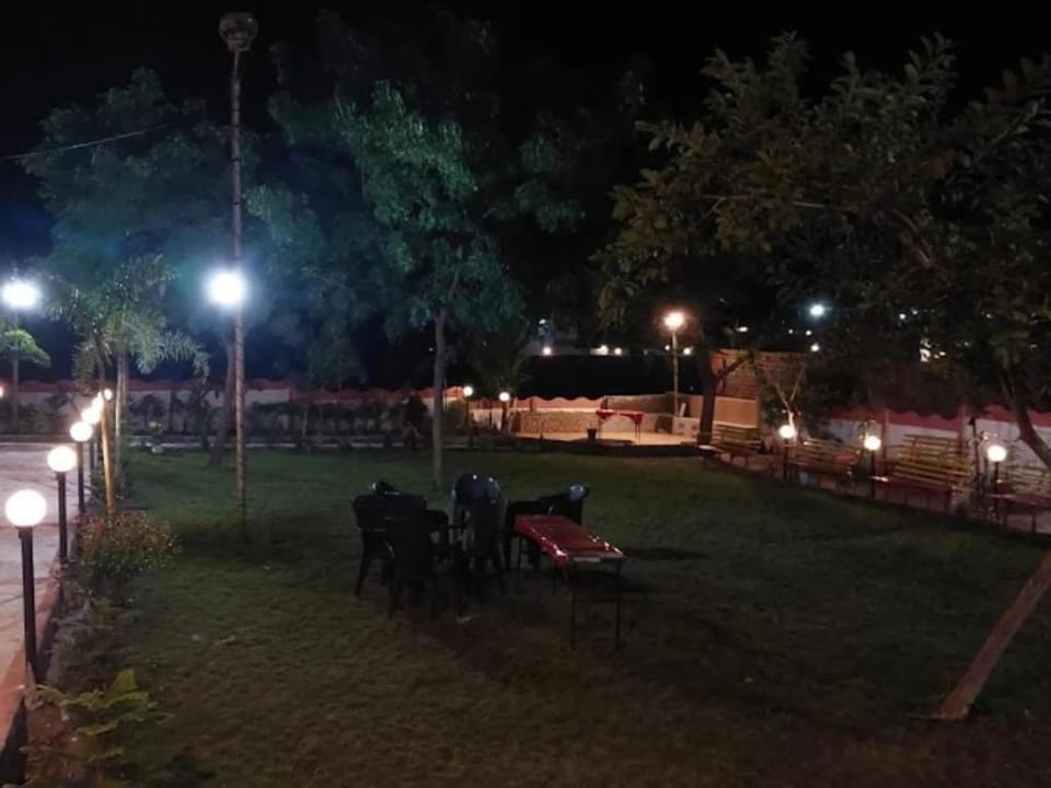 Mannat Farmhouse Abdimandi Maharashtra Hotel in Maharashtra