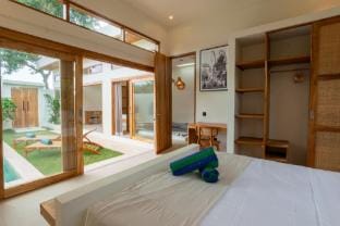Suncrest Villas I  Villa in Bali