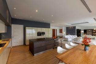 Summer Estate, Beachfront, Sunset, BF, Staff, Chef Villa in Khok Kloi