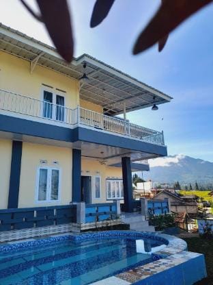 Sa'adah village Villa in Cisarua