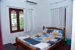 yellow villa Villa in Tamil Nadu