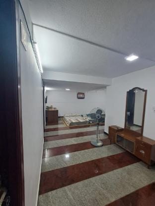 yellow villa Villa in Tamil Nadu