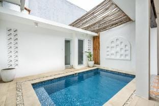 Bhiseka Villa Jimbaran by Aishwarya Bali Villa in Bali