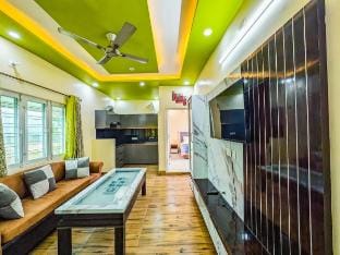 Sukoon Villa1 3BR|Jolly Grant Airport by Homeyhuts Villa in Uttarakhand