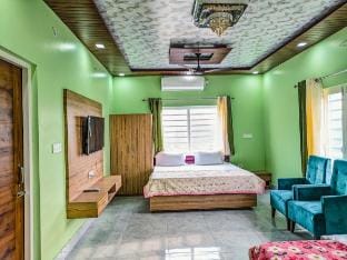 Sukoon Villa2-4BR|Jolly Grant Airport by Homeyhuts Villa in Uttarakhand