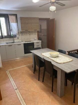 Casa Levante, air-conditioned, near the sea Villa in Avola