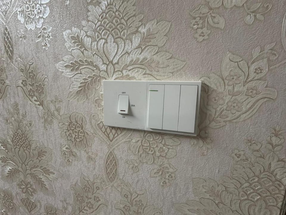 AC DELUXE RoOM NEAR SQUARE HOSPITAL Apartment in Dhaka