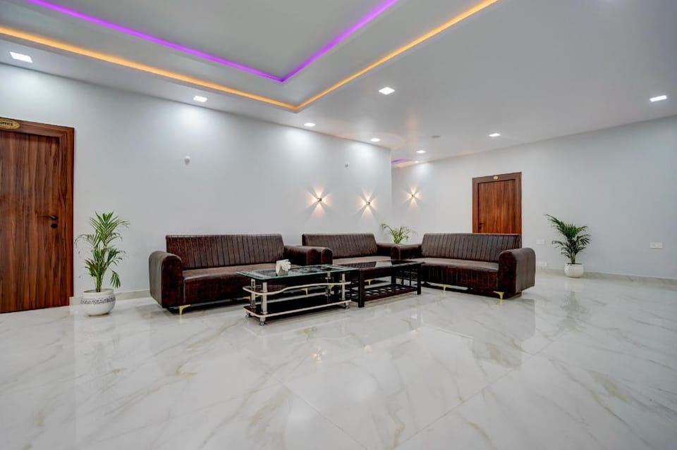 Hotel O Baba Dhaba Restaurant & Hotel Hotel in Uttar Pradesh